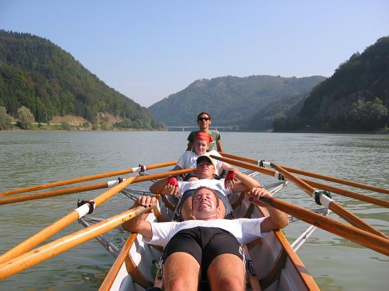 Donau hiner Wallsee: Darius, Jonas, Otto, Nicolas