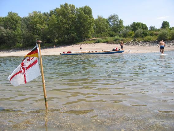 Mittagspause an der Donau