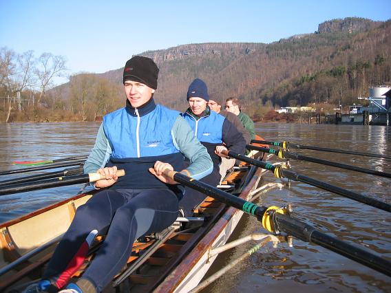 Auf der Elbe im Elbsandsteingebirge
