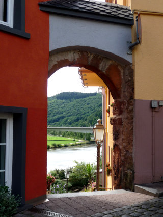 Blick auf die Saar von Saarburg